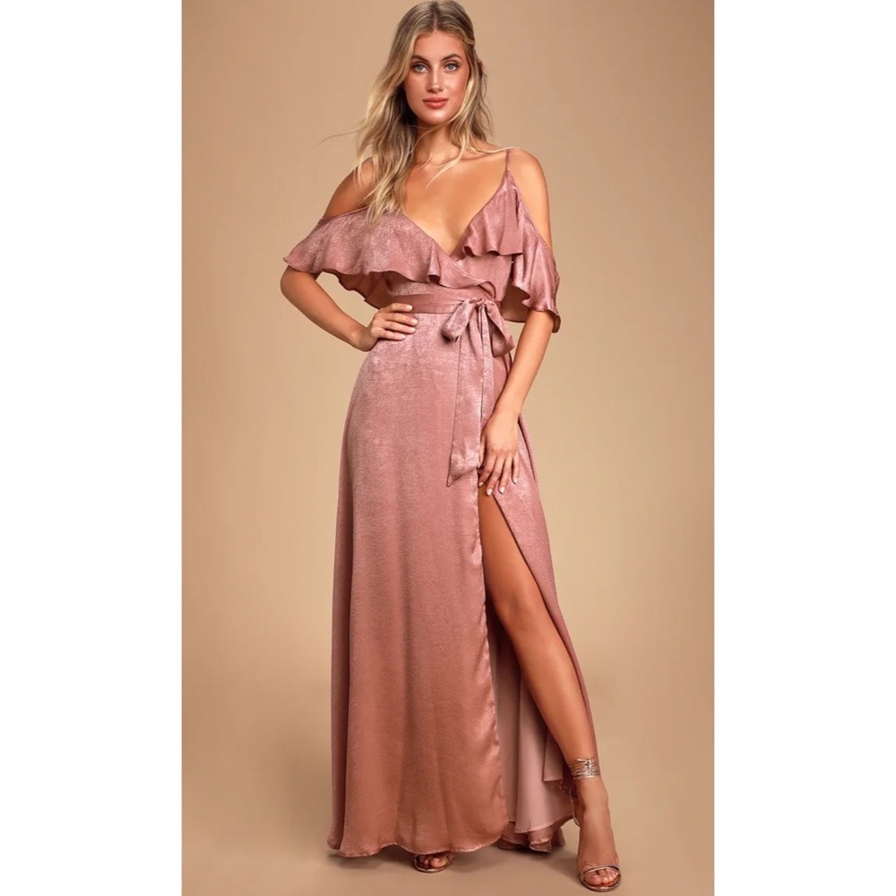 NWOT Lulus Dress